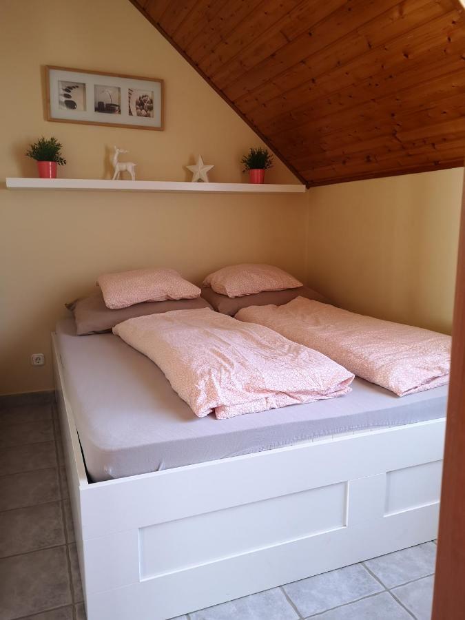 Szigeti Apartmanhaz Peçuy Dış mekan fotoğraf